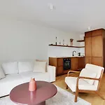 Pick A Flat\'s Apartment in Saint-Germain - Rue de Sèvres